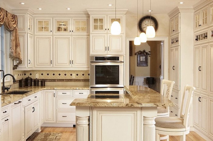 Granite countertops kitchen cabinets countertop colors bianco antico color kitchens remodel ice wood dark decor floors river backsplash bathroom delicatus